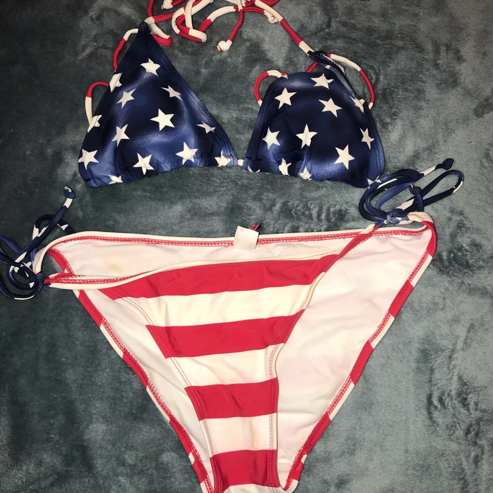 Swim suit
